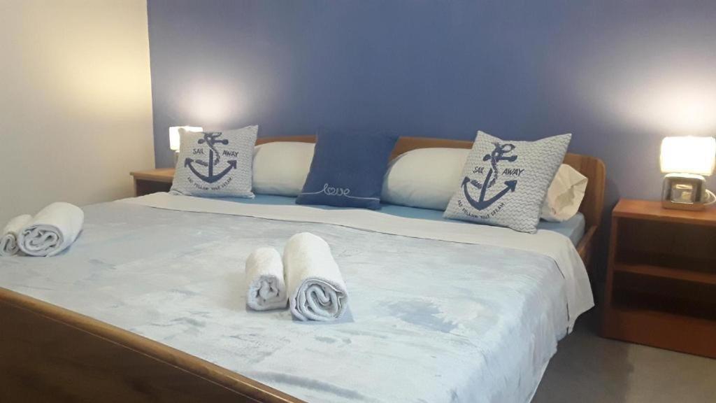 Apartamentos Aroma Pag Town Eksteriør bilde